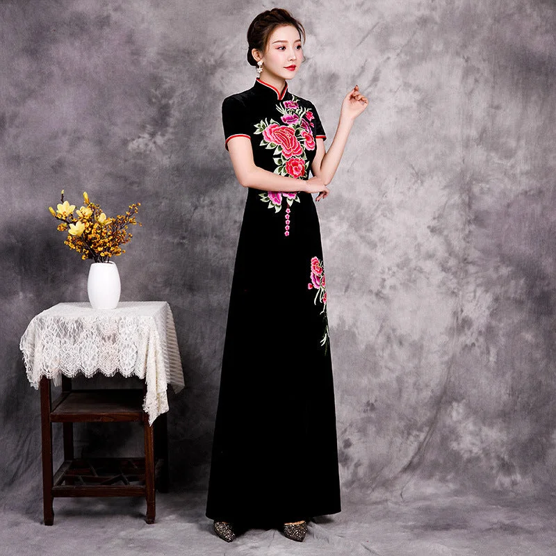 Short Sleeve Flower Embroidery Velvet Cheongsam A-line Chinese Dress Evening Gown