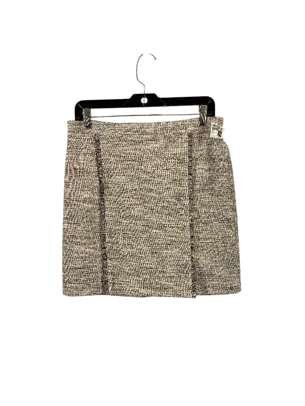 Skirt Mini & Short By Banana Republic In Grey, Size: 8