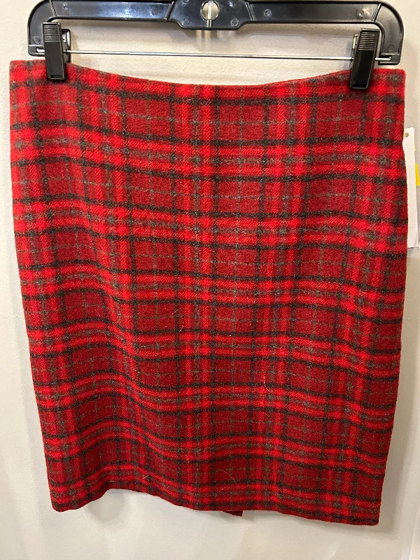 Skirt Mini & Short By Talbots In Grey & Red, Size: 8p